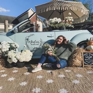 Meet your Posher, Savannah